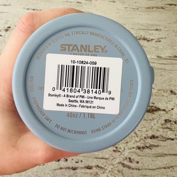 Stanley 40oz CHAMBRAY Quencher flowstate h2.0 tumbler NWT - Picture 6 of 8